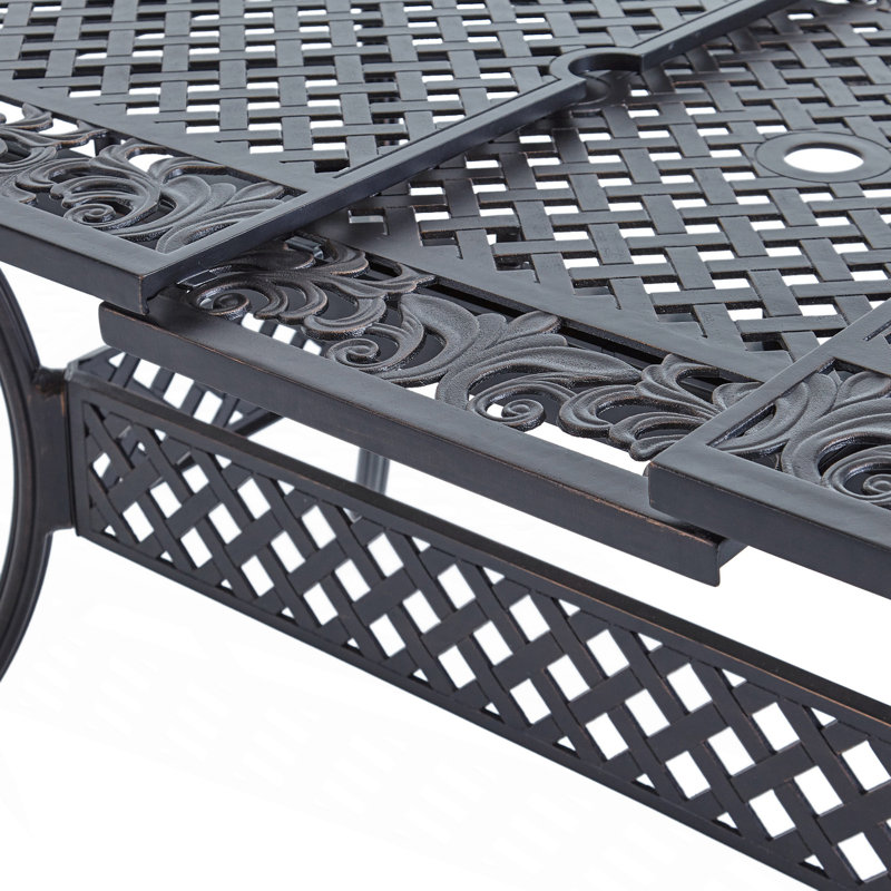 Expandable Dining Table