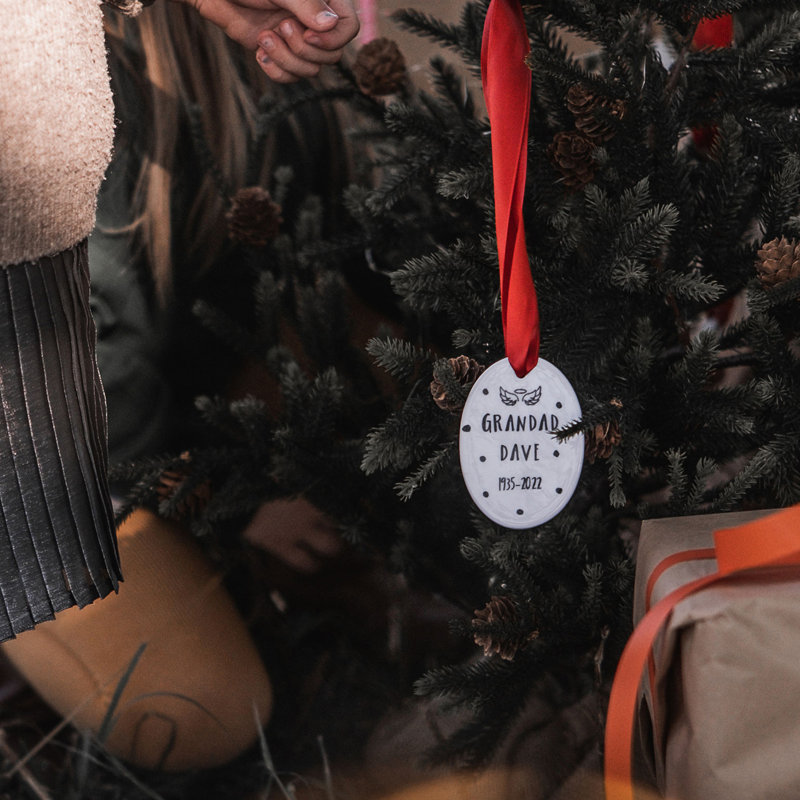 8cm Ceramic Holiday Shaped Ornament, Yes