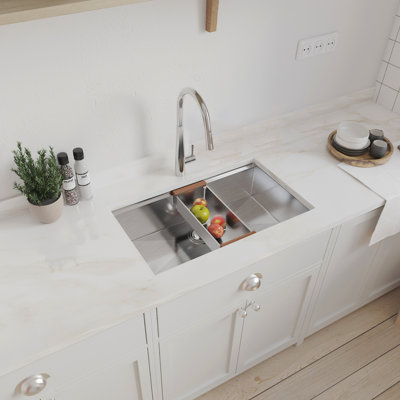 32 X 18 Inch Undermount Kitchen Sink, Stainless Steel Gauge. T304 Grade Steel, And Dependable. Rust-, Scratch-, Heat-. Workstation Sink With Extra Space Utilization. X Grooves For Fast Water