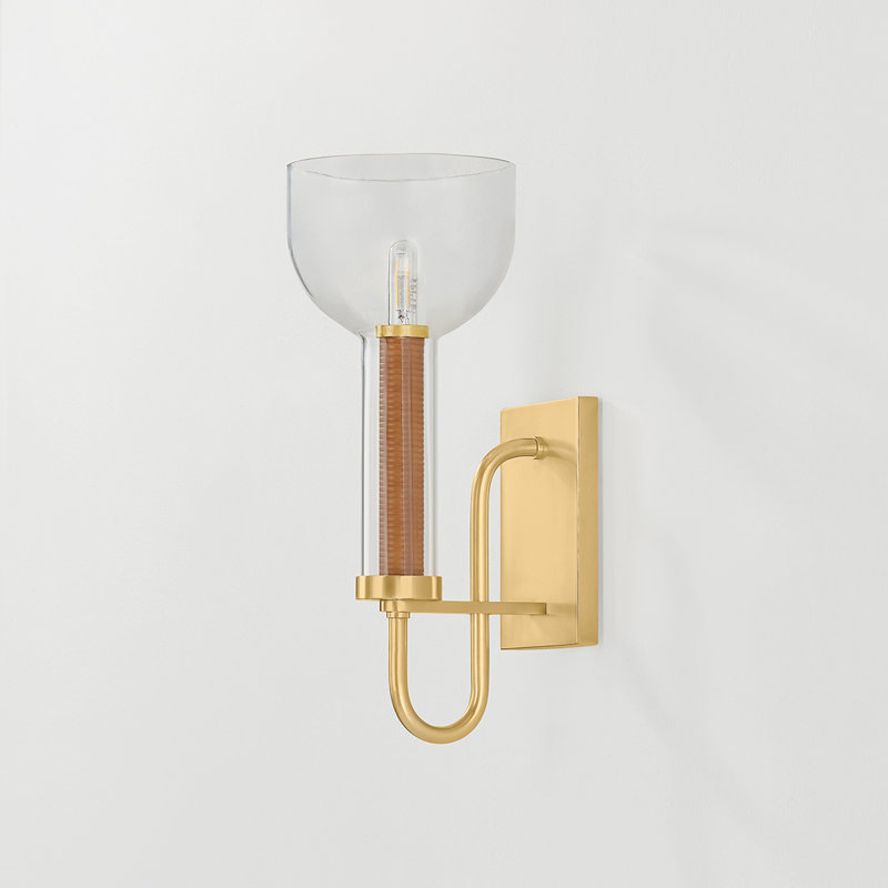 Narrowsburg Wall Sconce in Aged Brass