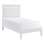 Grand lit standard-461855087-461855086