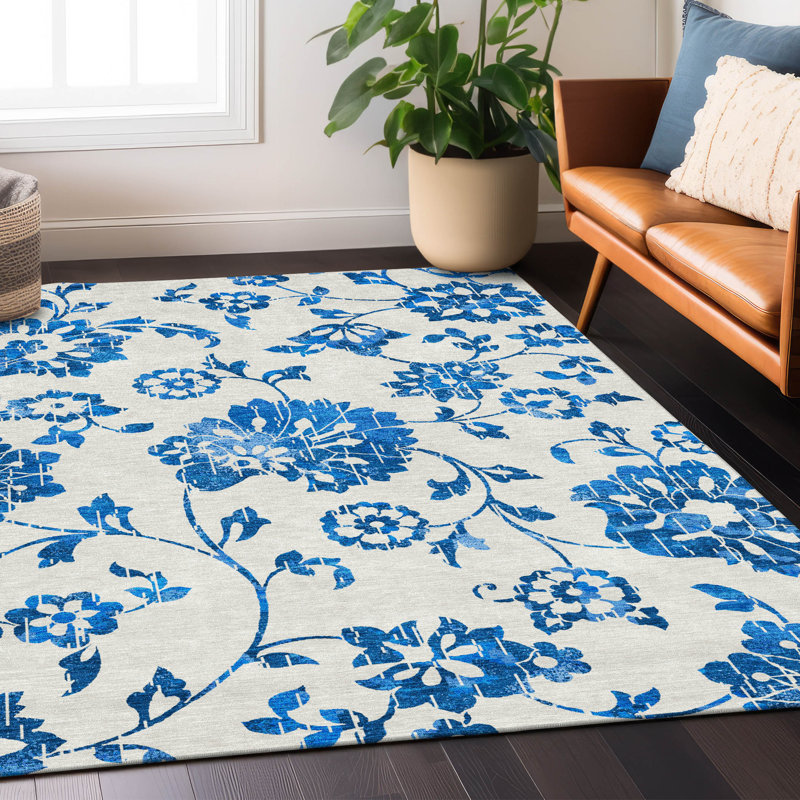 Malek Washable Floral Indoor / Outdoor Rug, Rectangle 8' x 10'