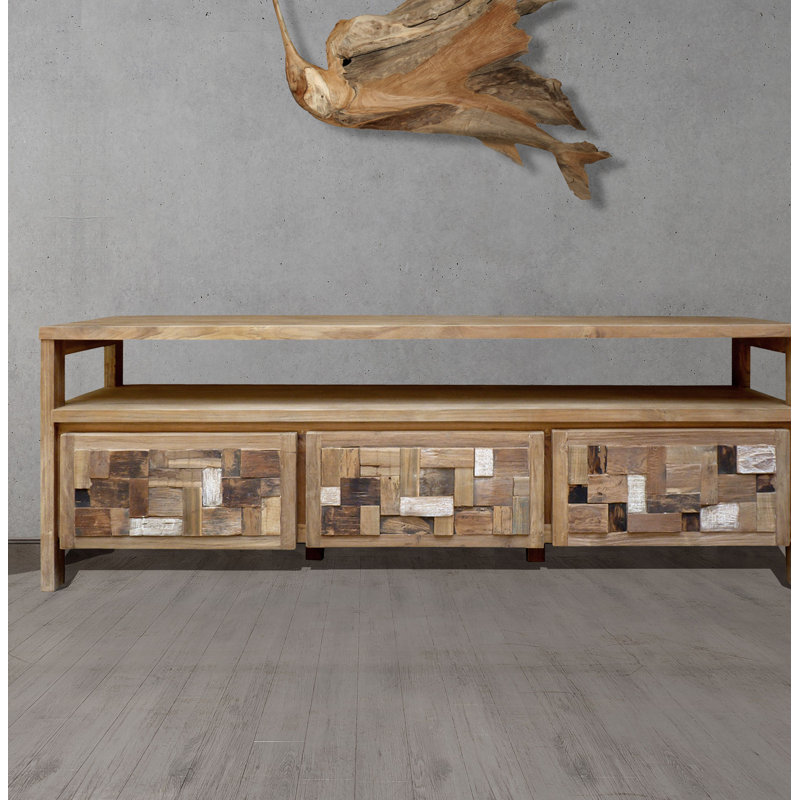 Anoka Media Console