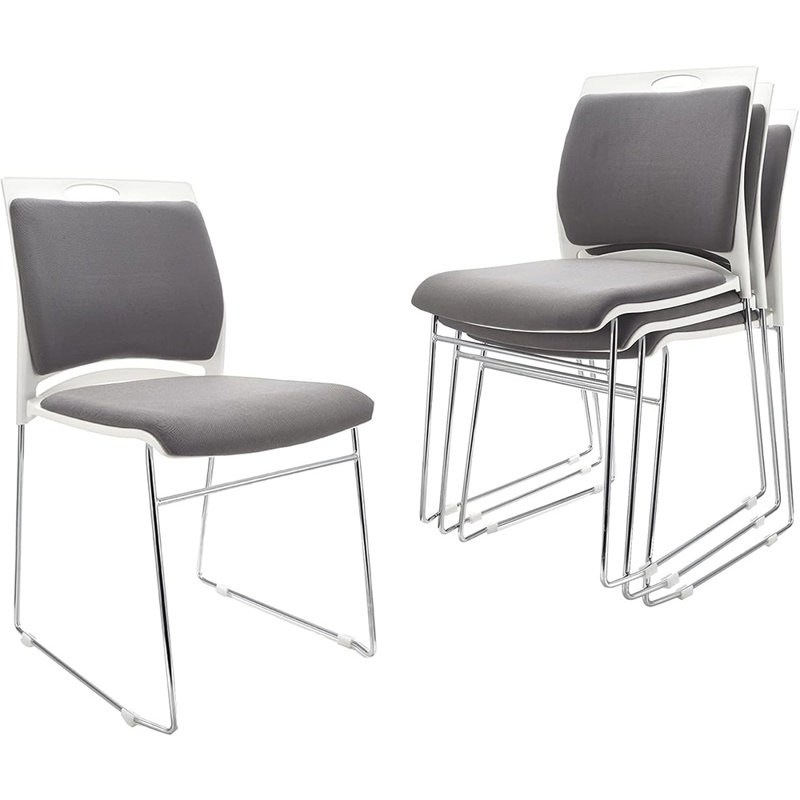 Ensemble de 4 chaises empilables d'une capacité de 1102LB
