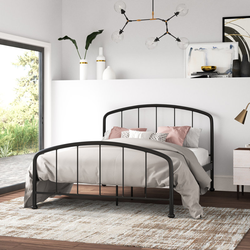 Marmillion Bed, Kingsize (5'), Black, No Mattress