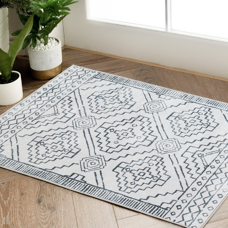 Kevontre Chenille Mashine Washable Vintage Indoor Arae Rug with Non-Slip Backing for Bedroom Living Room Kitchen Entryway