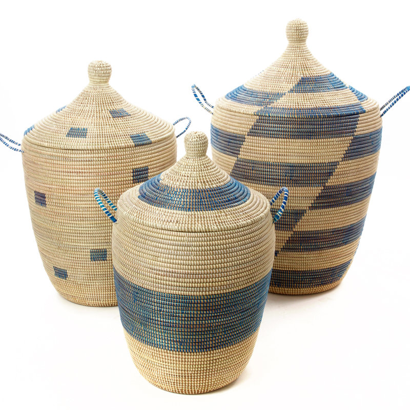Ensemble de trois paniers à motifs bleus et crème