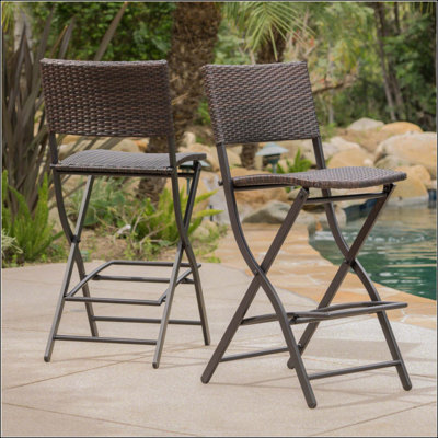 Tabourets de bar pliables d'extérieur en faux rotin, ensemble de 2 tabourets de bar en osier pour le jardin