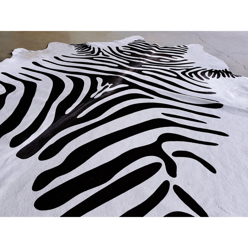 Tapis noir / blanc cassé Anikan