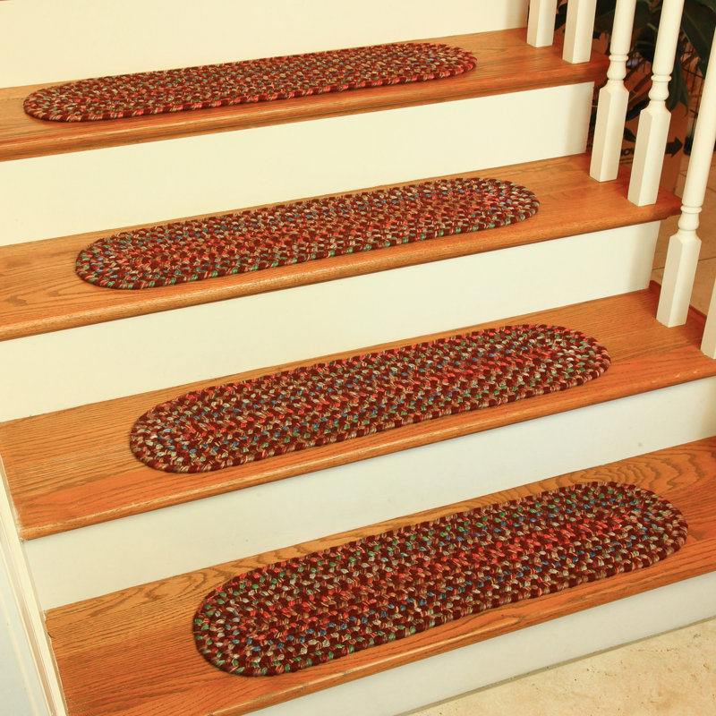 Deckerville Stair Tread, Burgundy