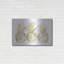 «Three Golden Pineapples» par Linda Woods-1042731620
