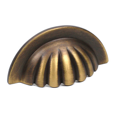 Poignée coquille 3 po Plymouth