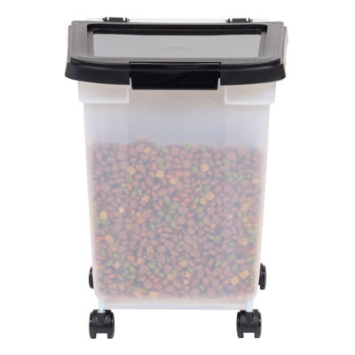 IRIS Plastic Food Storage Container