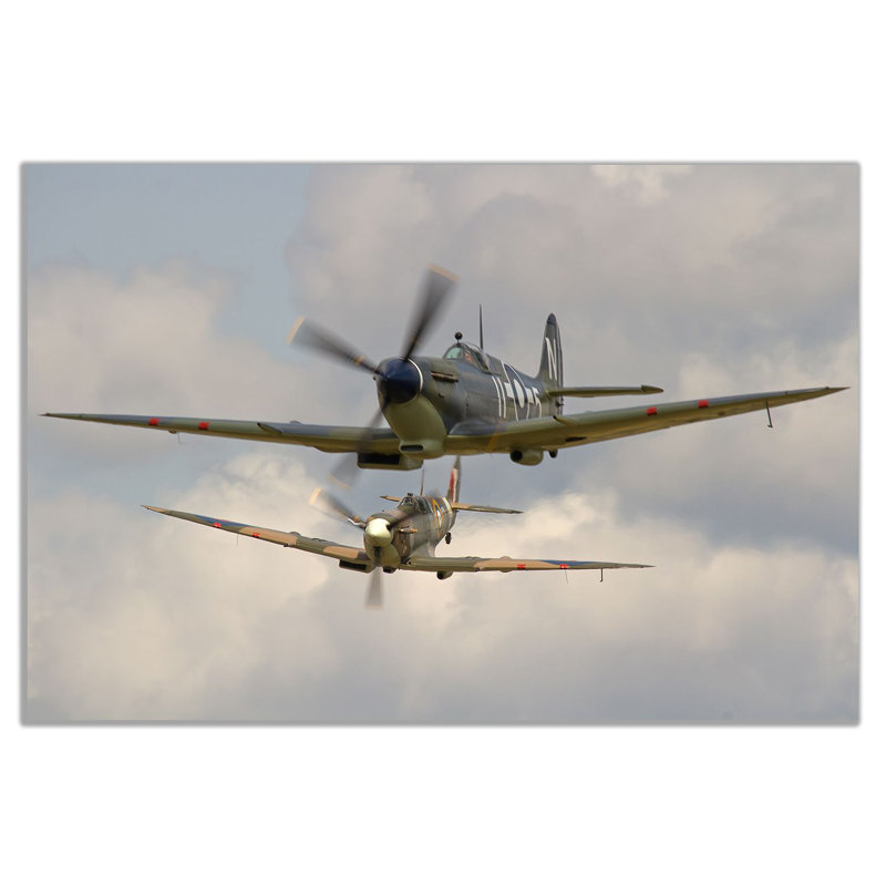 Raf Supermarine Spitfires - Wrapped Canvas Print, 41cm H x 61cm W