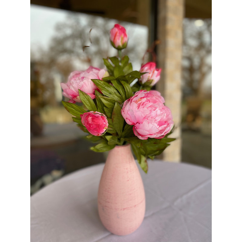 Arrangement floral pivoines dans un vase