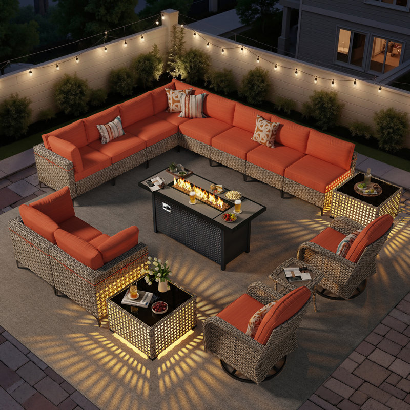 Ensemble de conversation modulaire en osier de patio 16 pièces 16 pièces, mobilier de jardin 12 places avec foyer rectangulaire au propane, tables basses à lumière DEL, chaises berçantes pivotantes, table d'appoint et coussins résistants à l'eau
