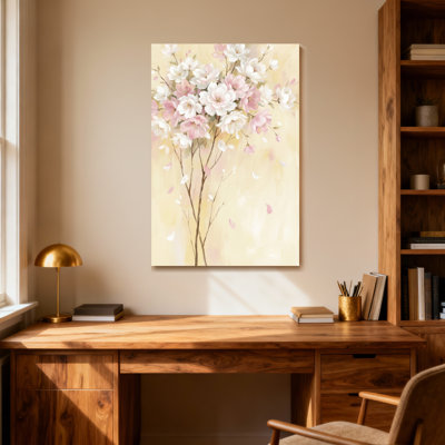 Plantes et fleurs roses et blanches sur des branches
