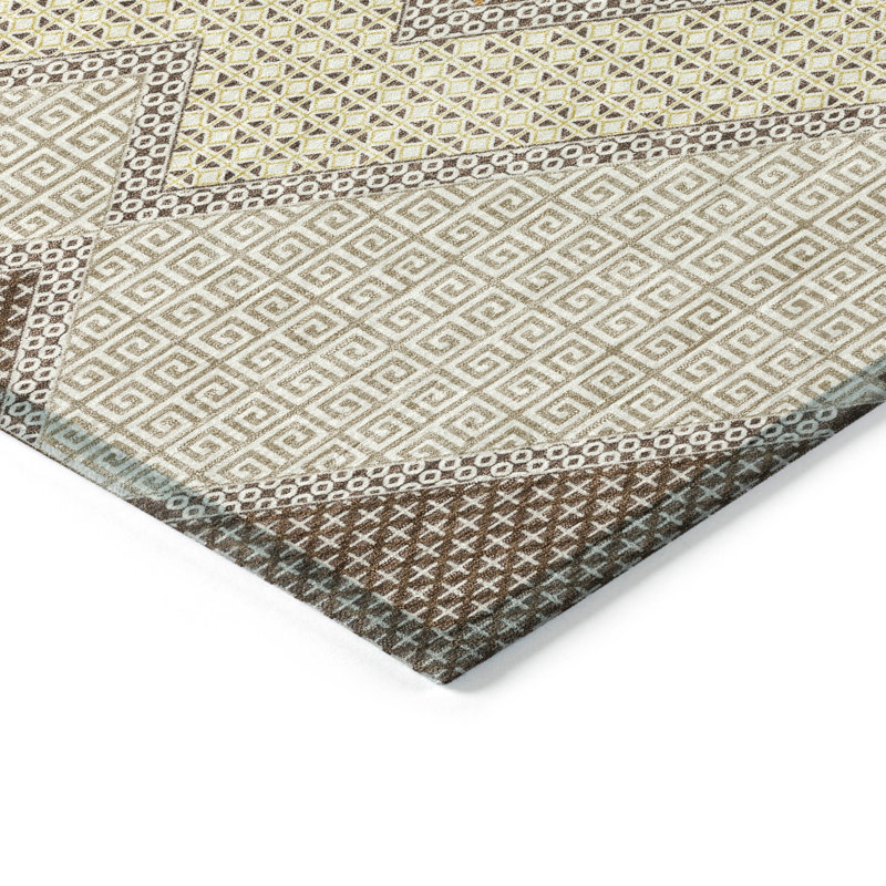 Tapis intérieur / extérieur brun lavable à la machine Xhevrie, Rectangle 10 pi x 14 pi