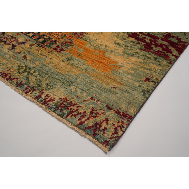 Hand-Knotted High-Quality Beige Area Rug