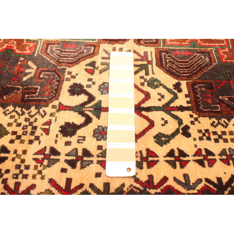 Tapis beige Zeigler 3 pi 7 po x 6 pi 5 po