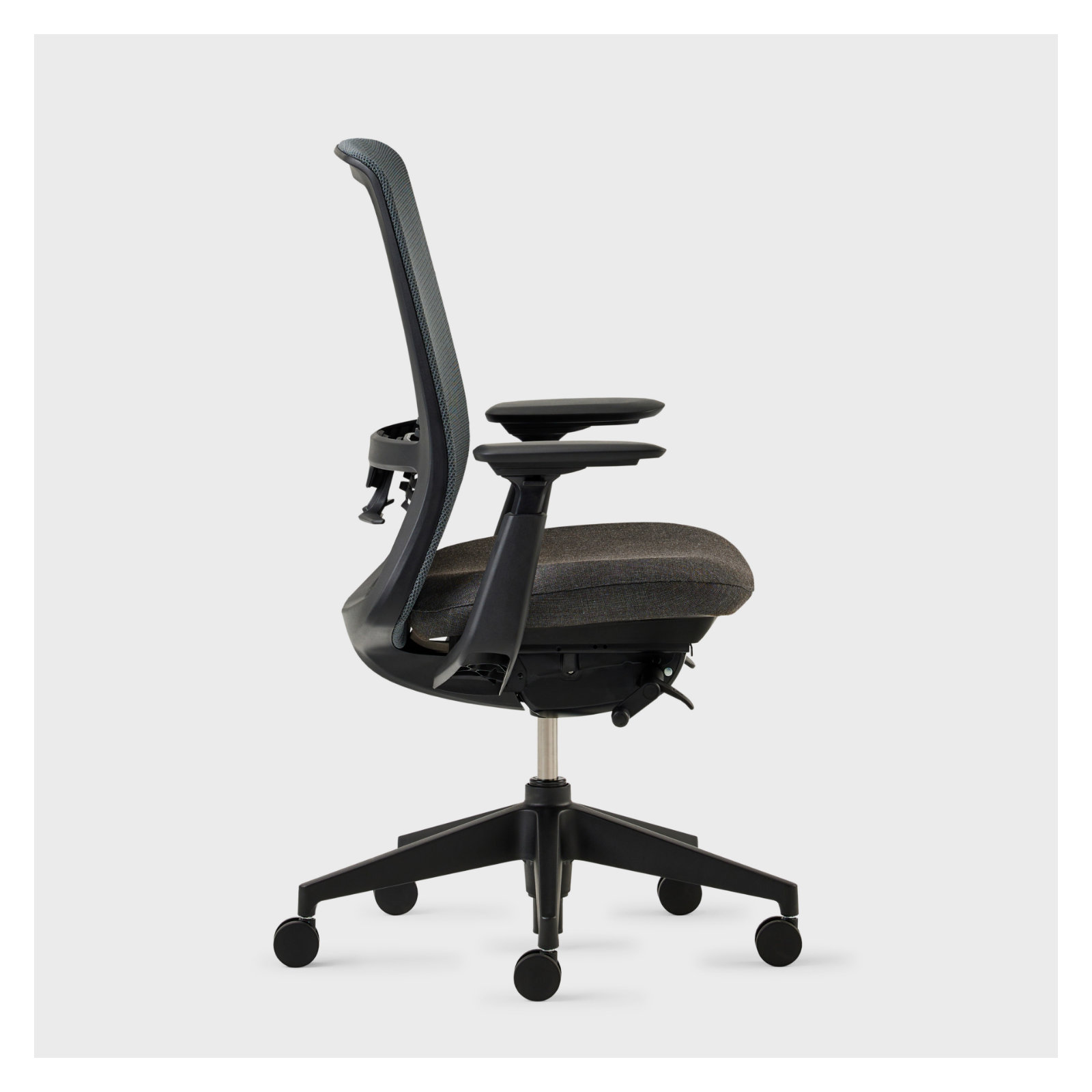Haworth Soji Mesh Ergonomic Task Chair, Charcoal