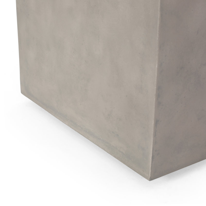Bilqees Side Table Tank Holder
