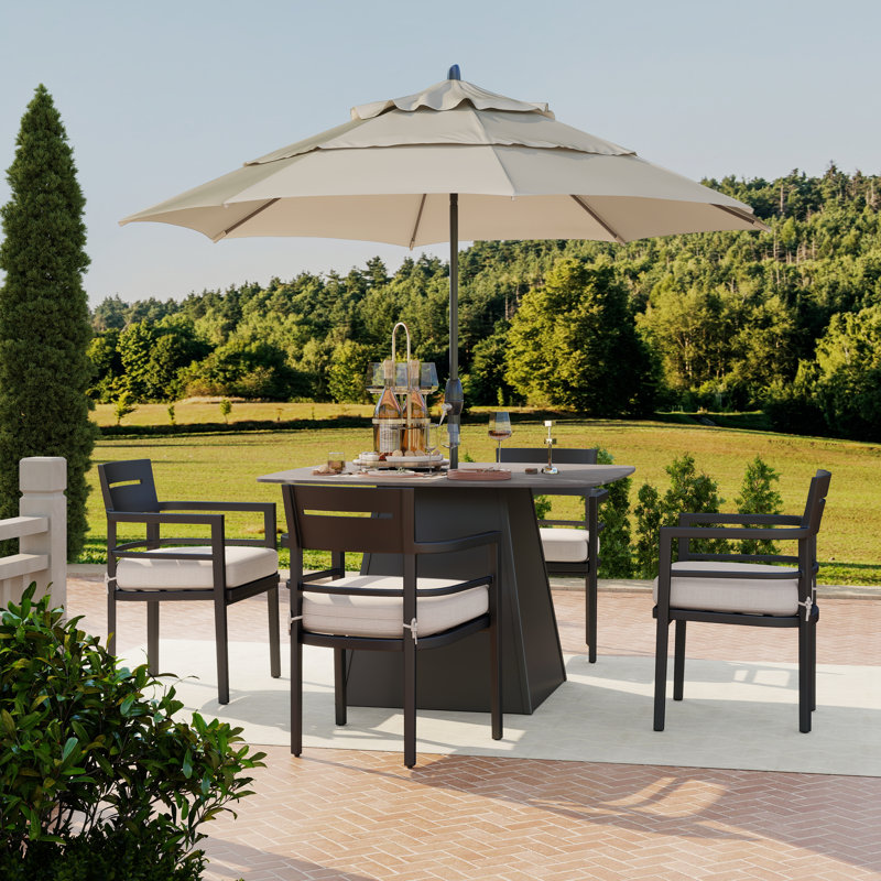 Chaise de salle à manger d'extérieur en aluminium noir avec coussins Sunbrella (ensemble de 4)
