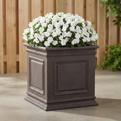 Jarrel 20" W Planter Box
