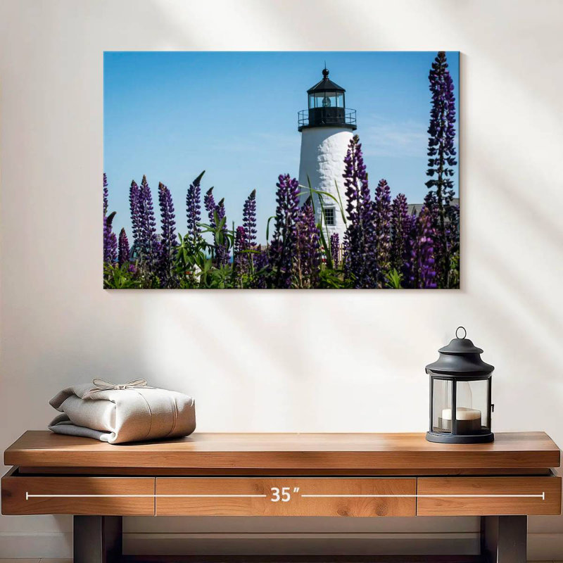 Jardin et phare Lilie Lupin, H 16 po x l 24 po
