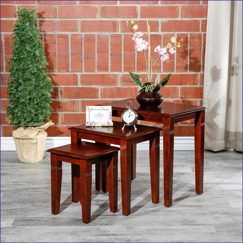 Ensemble de 3 tables basses gigognes en bois de cerisier, peu encombrantes et robustes pour le salon