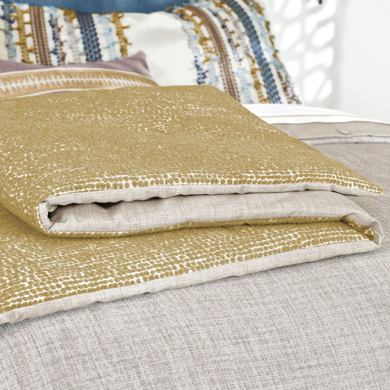 Daleyza Dots Bed Runner, 25" H x 90" W