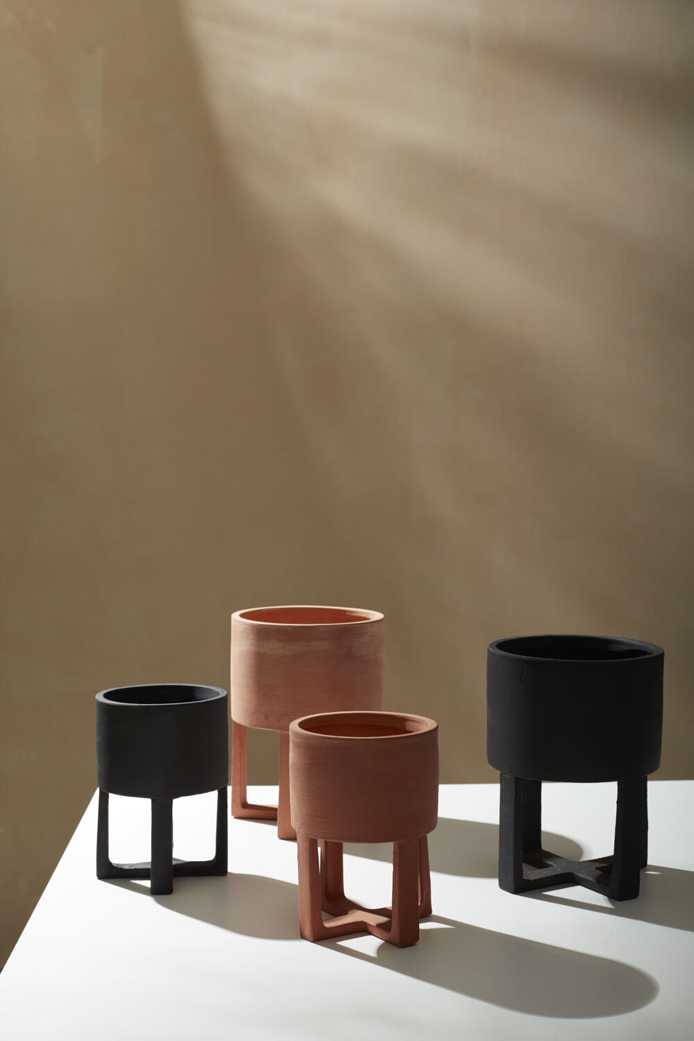 Patsy Footed Pot 7"x 10", Black, 10" H x 7" W x 7" D