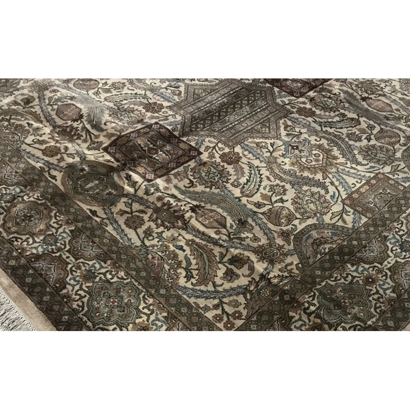 Tapis doré et doré de haute qualité noué à la main