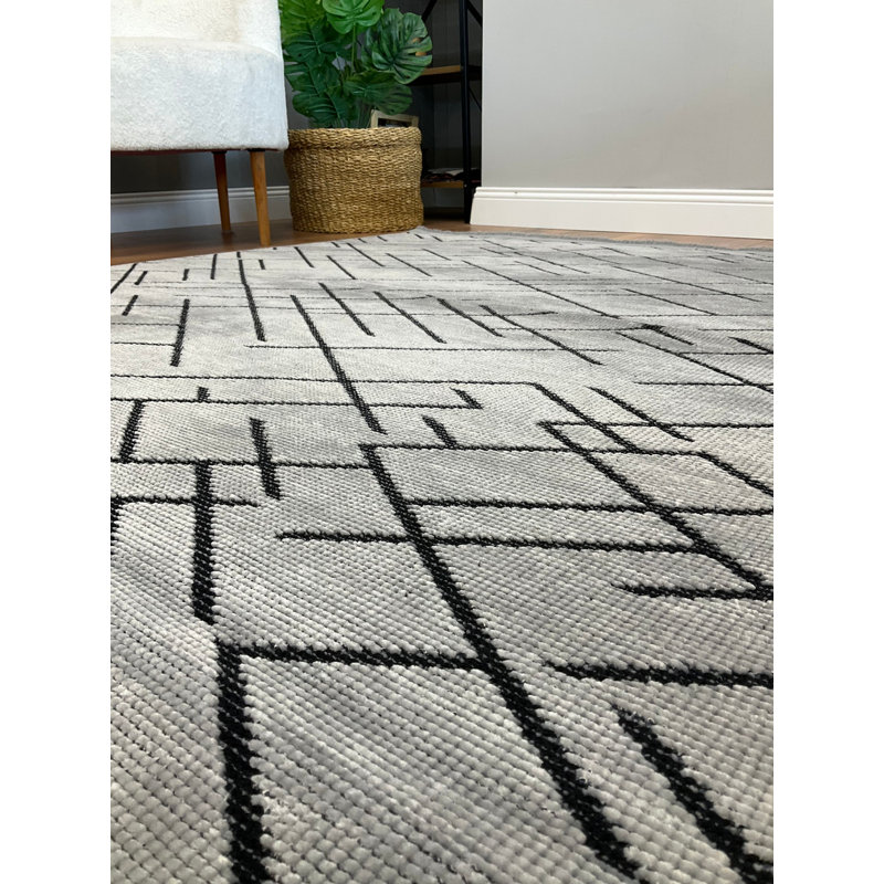 Amiliya Solid Colour Chenille Area Rug, Rectangle 16'8" x 8'4"