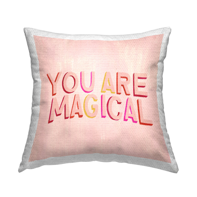 Coussin d'extérieur You You Magical Pink Expression par Grace Popp