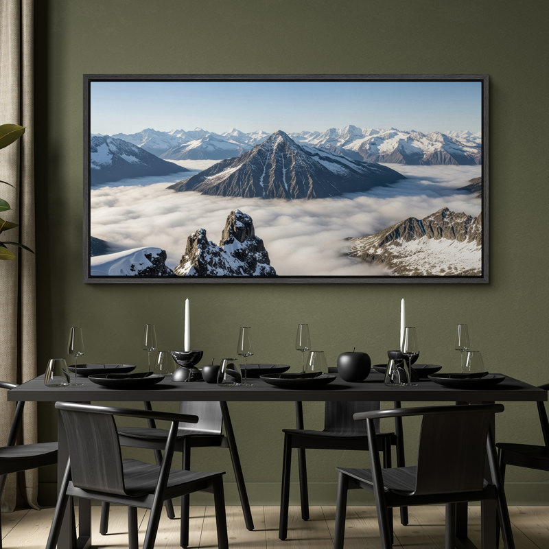 «Mountain Peak Above Sea of Clouds», art mural sur toile - Photographie de nature à couper le souffle pour un décor contemporain ou rustique