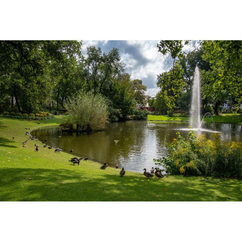 "Fontaine à nantes" par Guy Banville - Photographie sur toile tendue, L 12 po x H 8 po