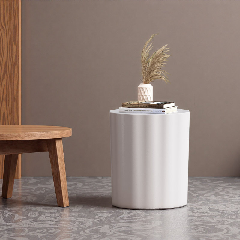 Table d'extérieur en béton léger