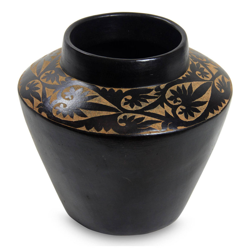 Gruber Handmade Terracotta Table Vase