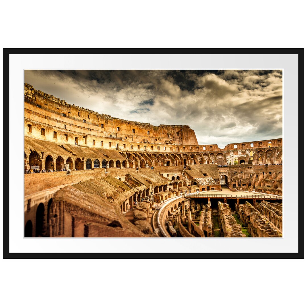 Gerahmtes Poster Colloseum in Rom von innen