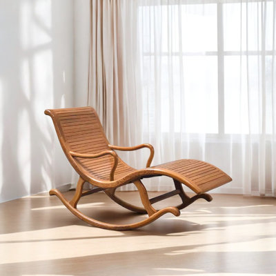 Chaise berçante en bois massif