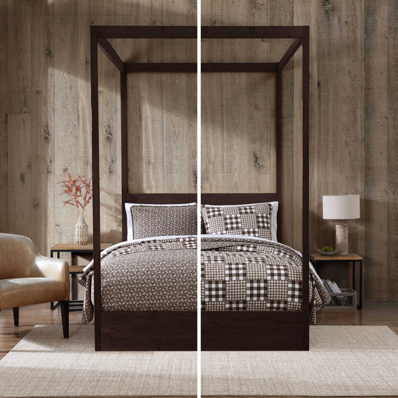 Tommy Bahama Enchantment Cotton Reversible Quilt Set, King Quilt + 2 King Shams