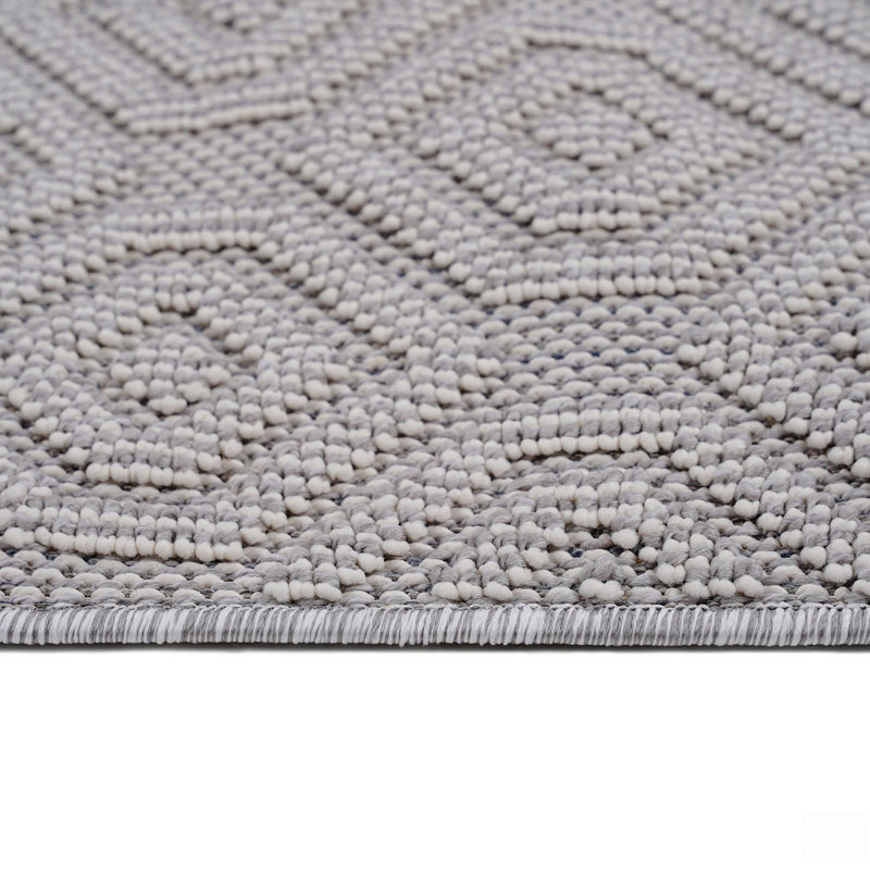 Geometric Indoor/Outdoor Area Rug, Rectangle 4' x 6'2"