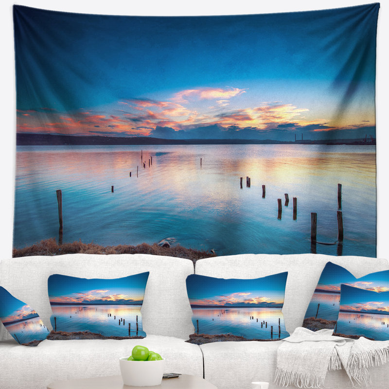 Tapisserie bord de mer et ciel lumineux, H 78 po x l 92 po