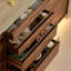 Buffet rétro et simple sur pied-1293055049