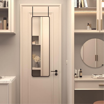 Miroir de porte noir 47 x 14 po.