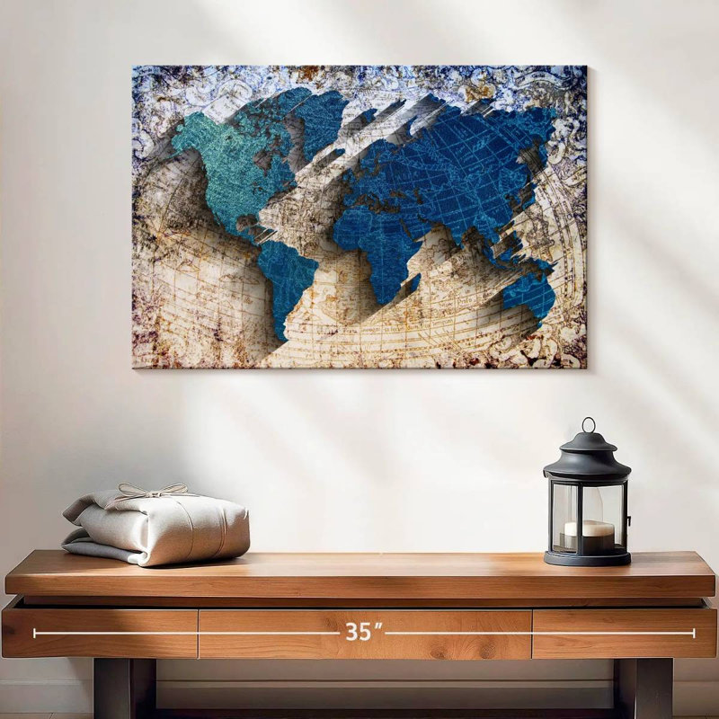 Carte du monde sculptée - reproduction sur toile tendue, H 24 po x l 16 po x P 1,25 po