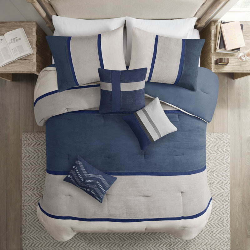Ensemble d'édredon en faux suède 7 pièces Blue Queen, Grand édredon et 6 pièces supplémentaires