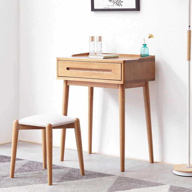 Commode de table bistro compacte en bois massif avec rangement, finition naturelle, idéale pour les petits espaces et une utilisation multifonctionnelle