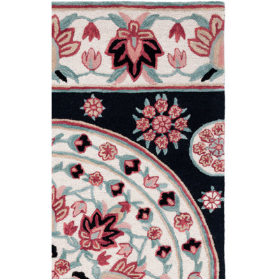 Dajsha Hand Tufted Wool Floral Rug